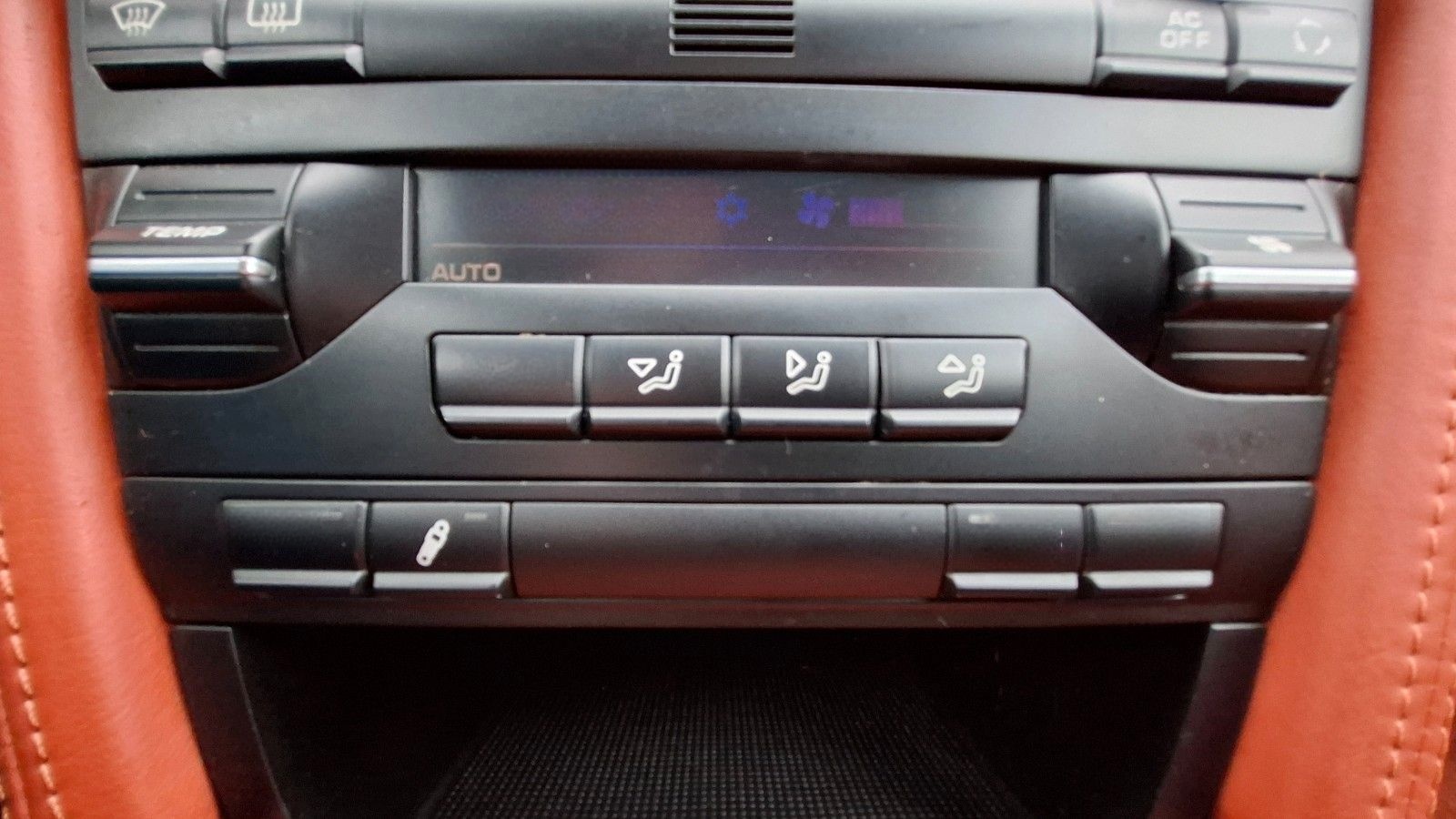 Porsche 911 Turbo 997 Coupe SCHALTER LEDER SD foto 18