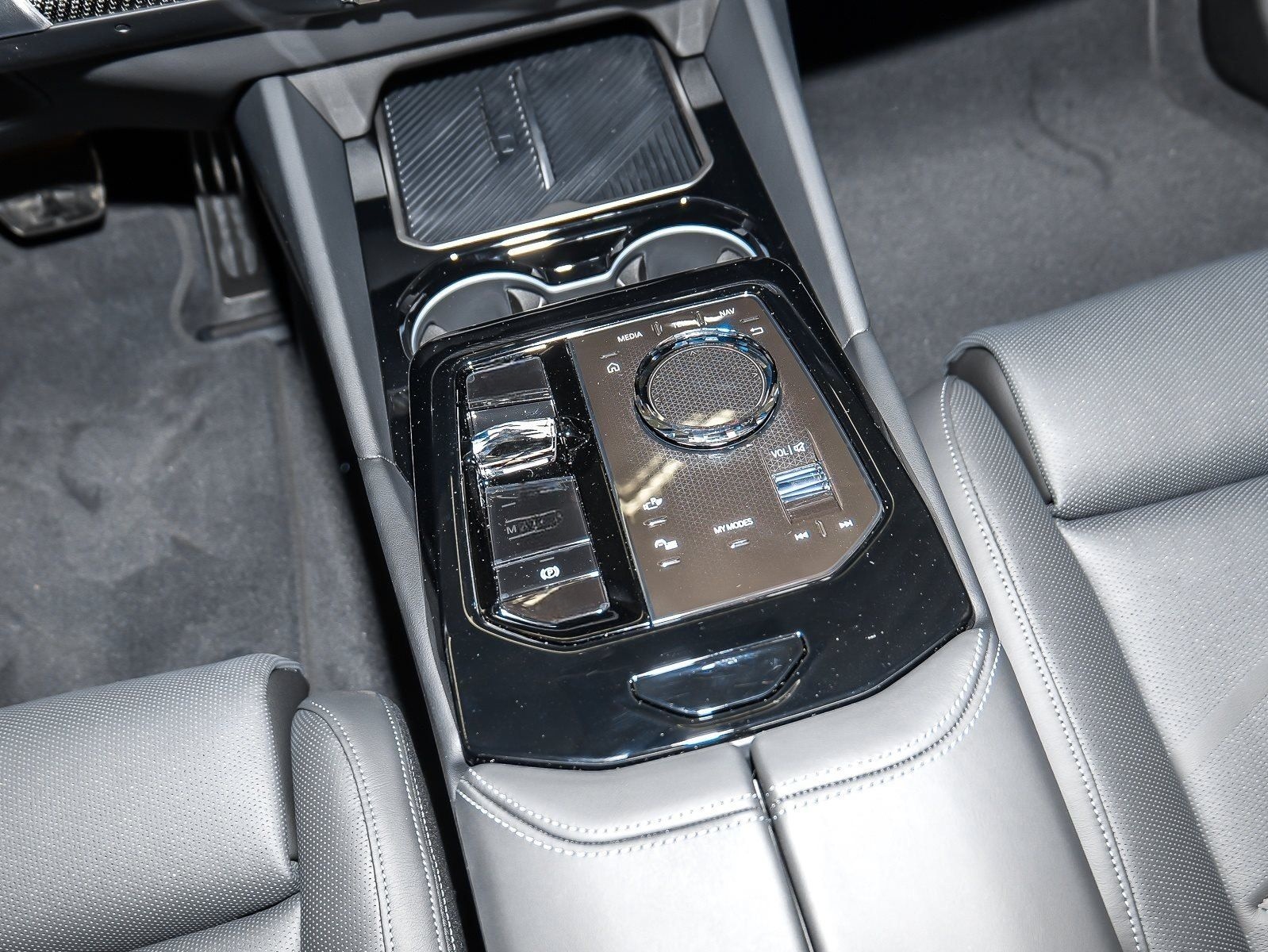 BMW 540d xDrive Limo. M Sport Pro HUD PANO Standhzg. foto 12