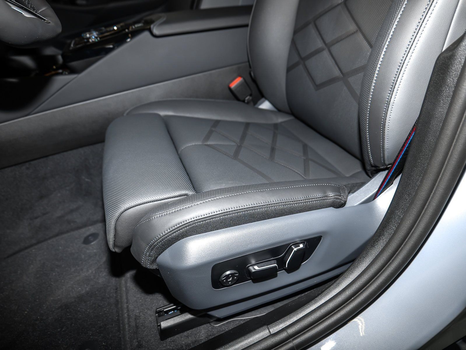 BMW 540d xDrive Limo. M Sport Pro HUD PANO Standhzg. foto 17