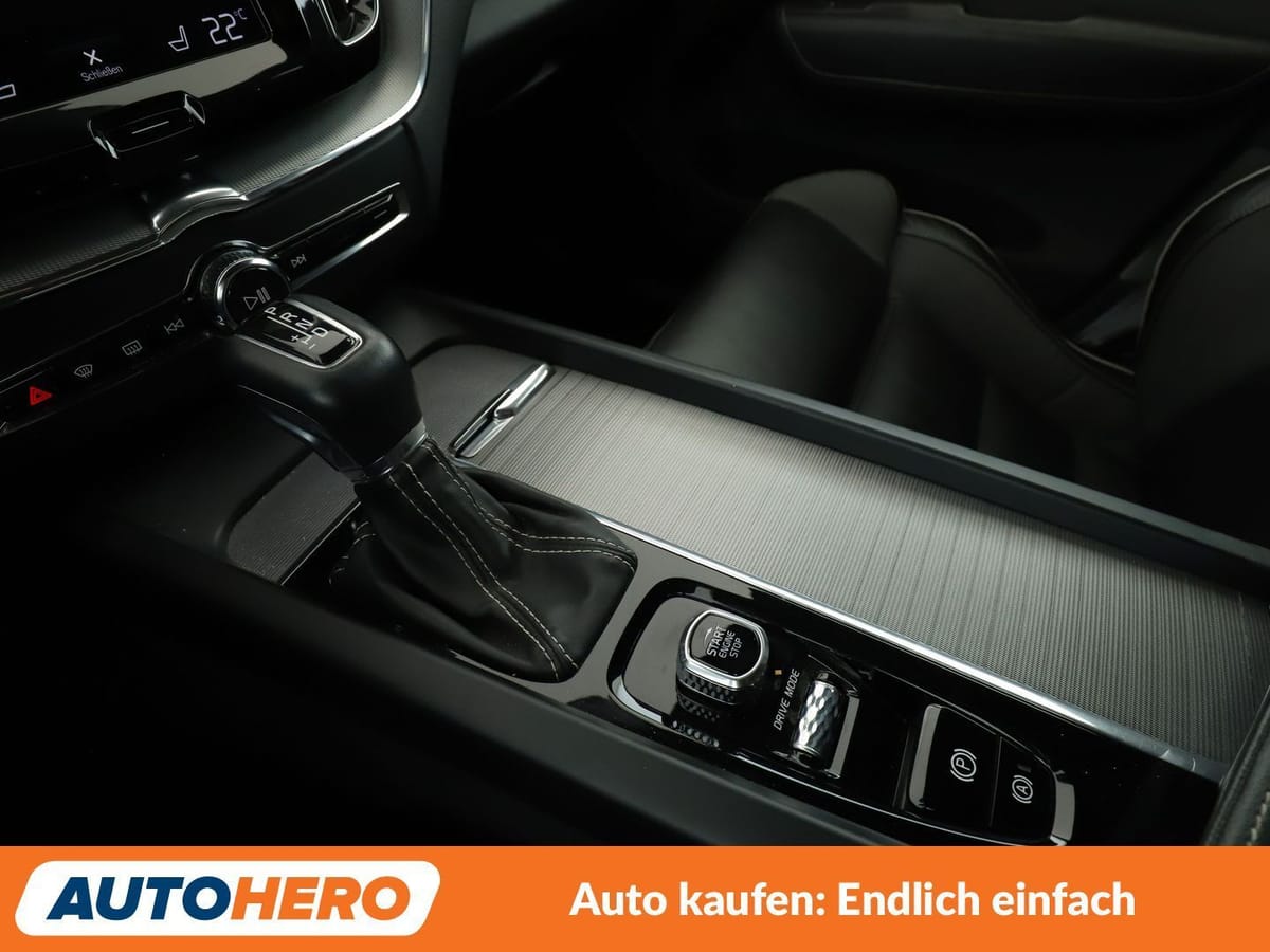 Volvo XC60 2.0 T5 R-Design 2WD Aut. NAVI LED CAM PDC foto 25
