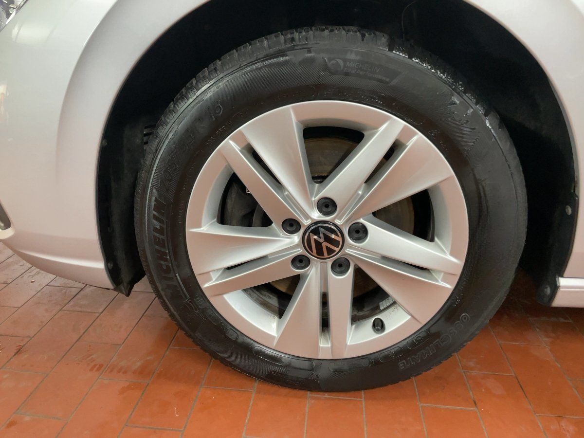 Volkswagen Golf VIII APP+DAB+VIRT+ACC+LED+NAVI+PDC foto 11