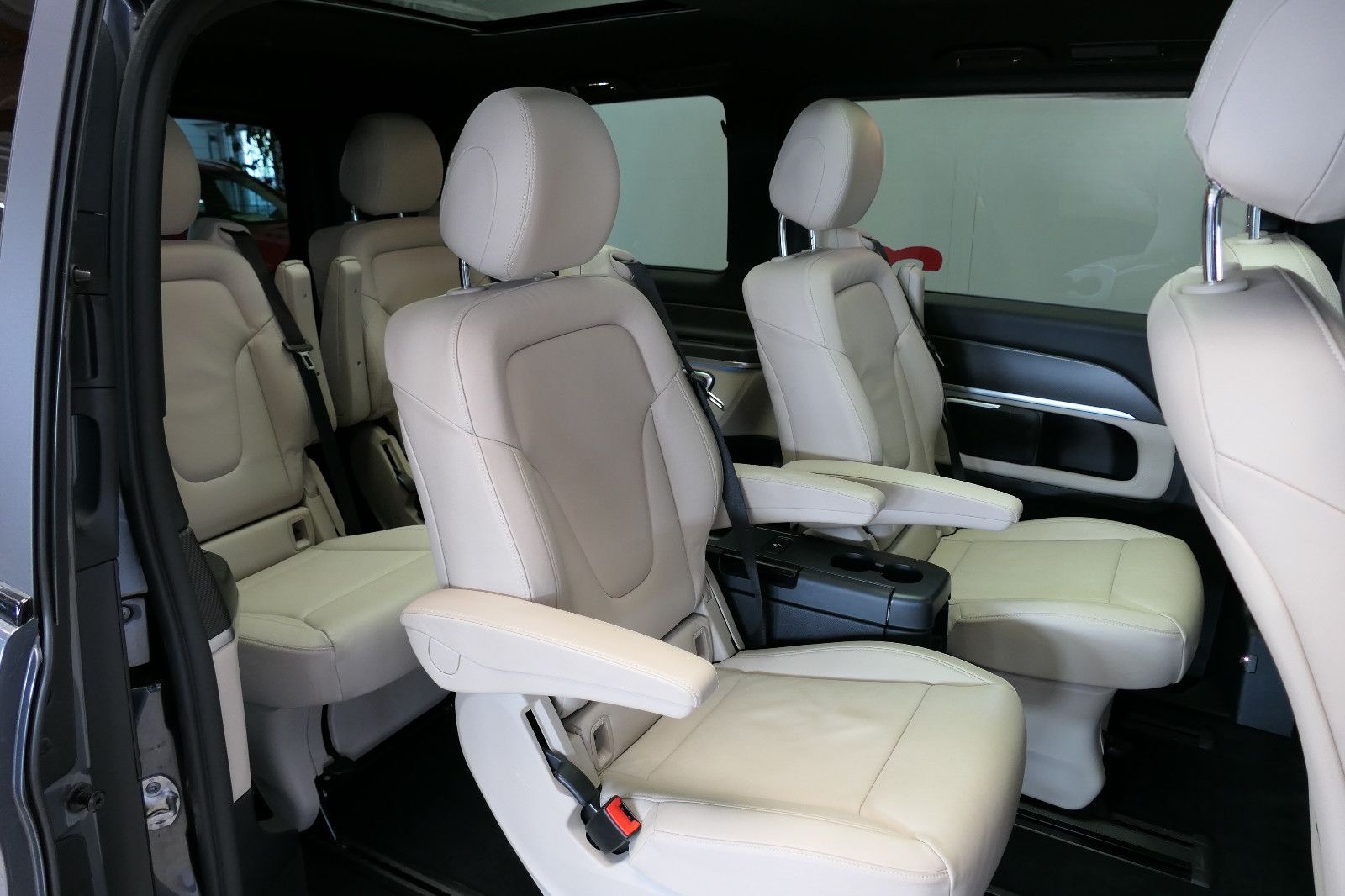 Mercedes-Benz V 250 EDITION AMG-Line *PANO*LEDER*LED*AHK* foto 11