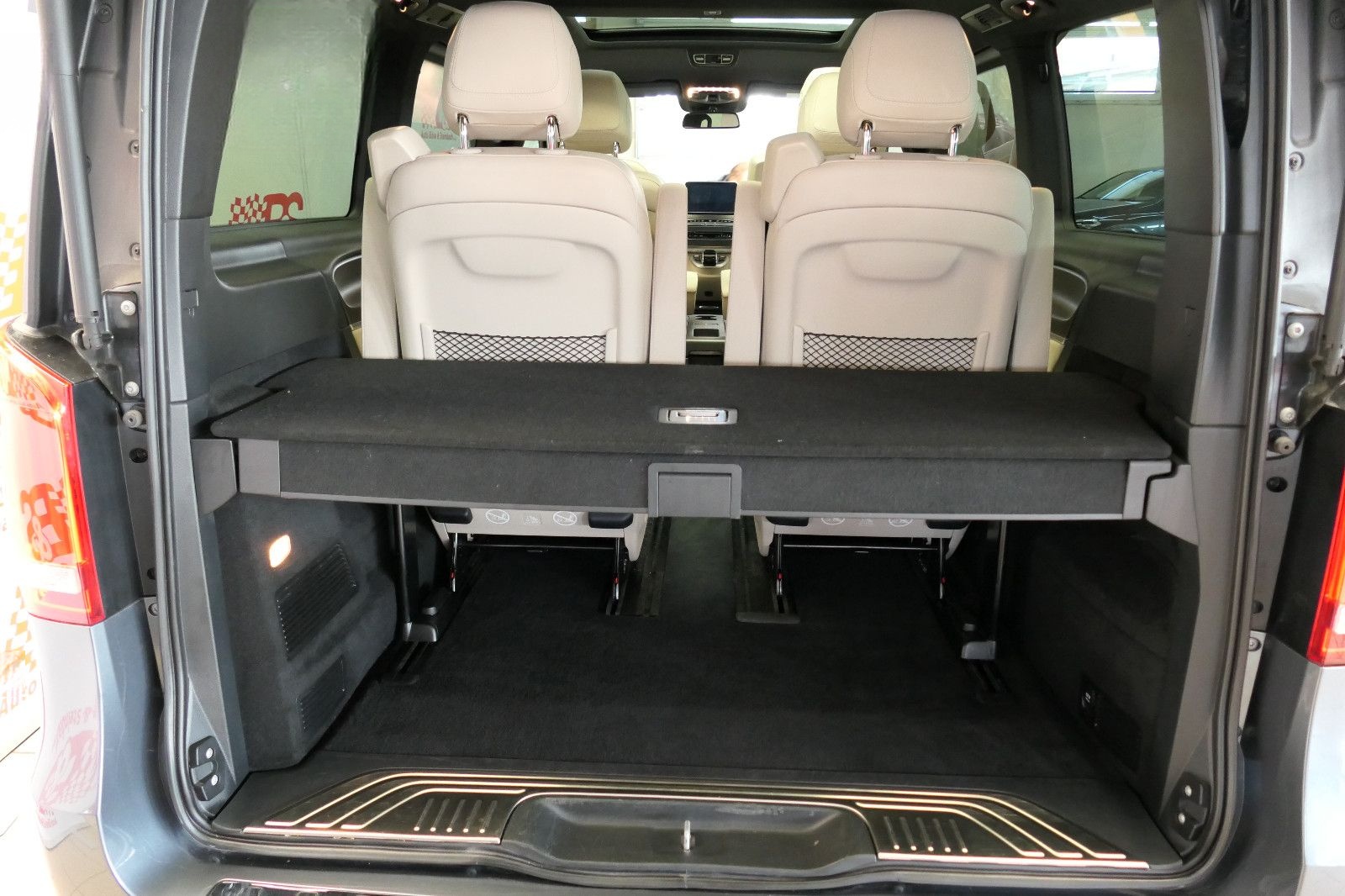 Mercedes-Benz V 250 EDITION AMG-Line *PANO*LEDER*LED*AHK* foto 12