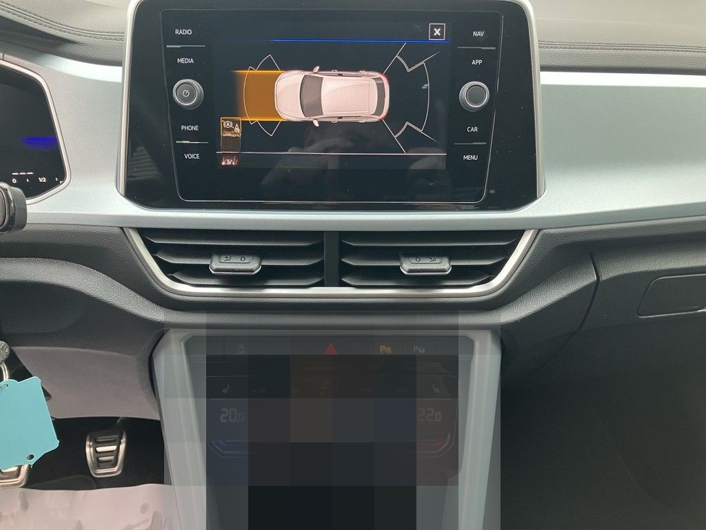 Volkswagen T-Roc GOAL 1.0 TSI Navi LED ACC foto 15