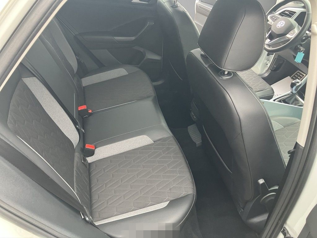 Volkswagen T-Roc GOAL 1.0 TSI Navi LED ACC foto 18
