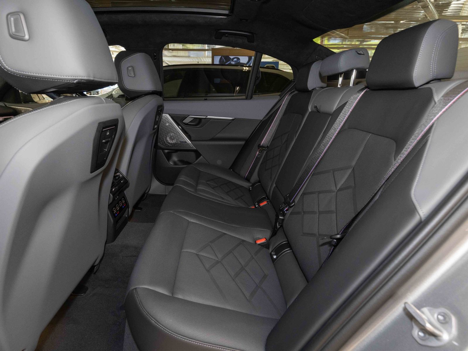 BMW 540d xDrive M Sport Pro InnoPak PANO Standhzg. foto 12