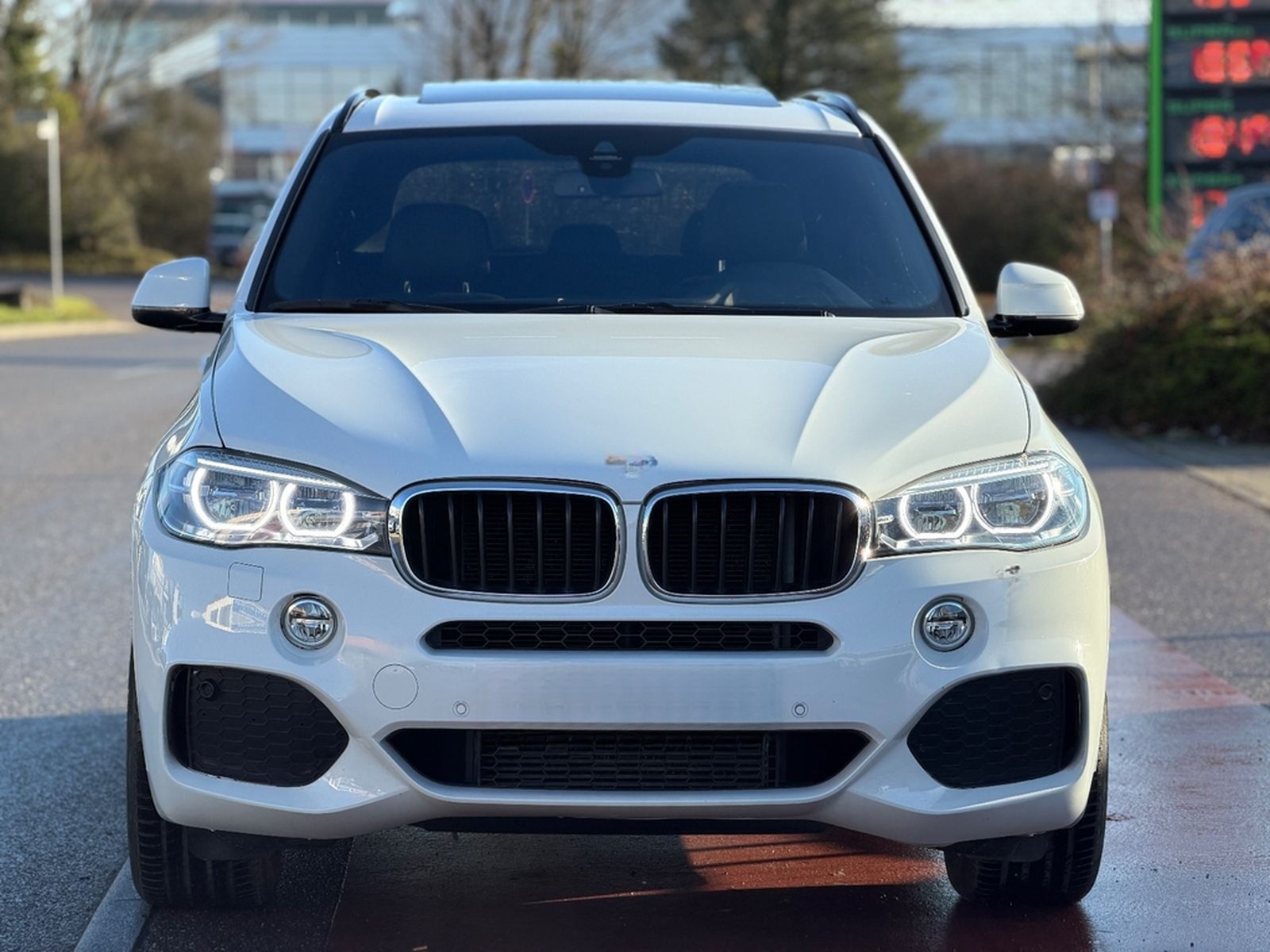 BMW X5 xDrive 30 d M-Sportpaket' AHK' MFL' PANO foto 2