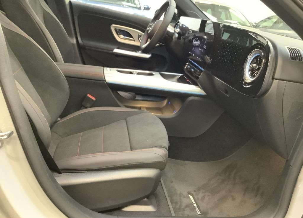 Mercedes-Benz CLA 350 4MATIC mit EQ Technologie AMGLINE+NIGHT+ foto 6