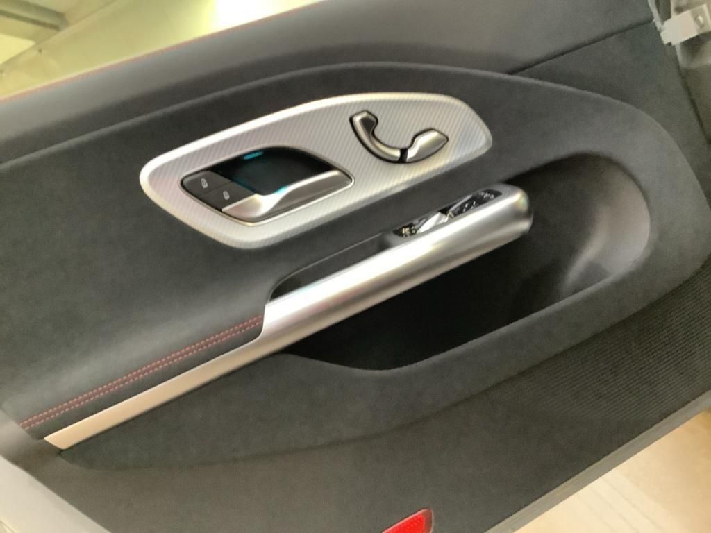 Mercedes-Benz CLA 350 4MATIC mit EQ Technologie AMGLINE+NIGHT+ foto 9