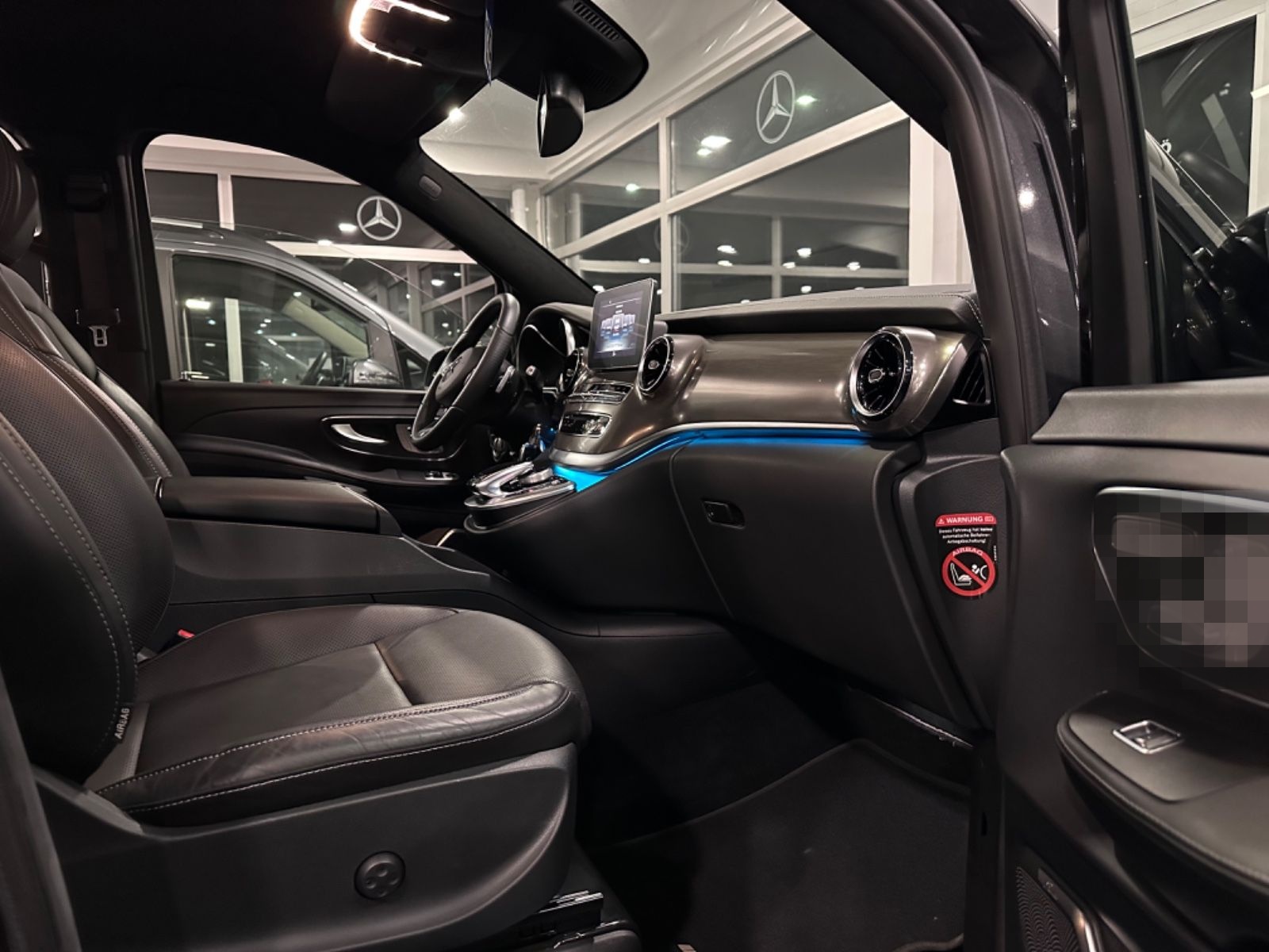 Mercedes-Benz V 300d*EXCLUSIVE*4MATIC*AMG*7Sitzer*StHz*Konsole foto 9