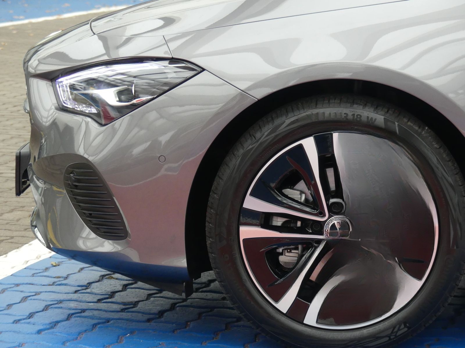 Mercedes-Benz CLA 180 SB Progressive +R-Kamera+LED-Scheinw+uvm foto 19