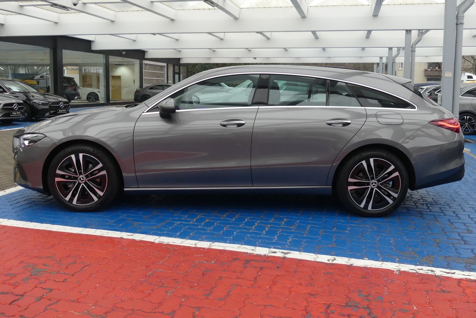 Mercedes-Benz CLA 180 SB Progressive +R-Kamera+LED-Scheinw+uvm foto 3