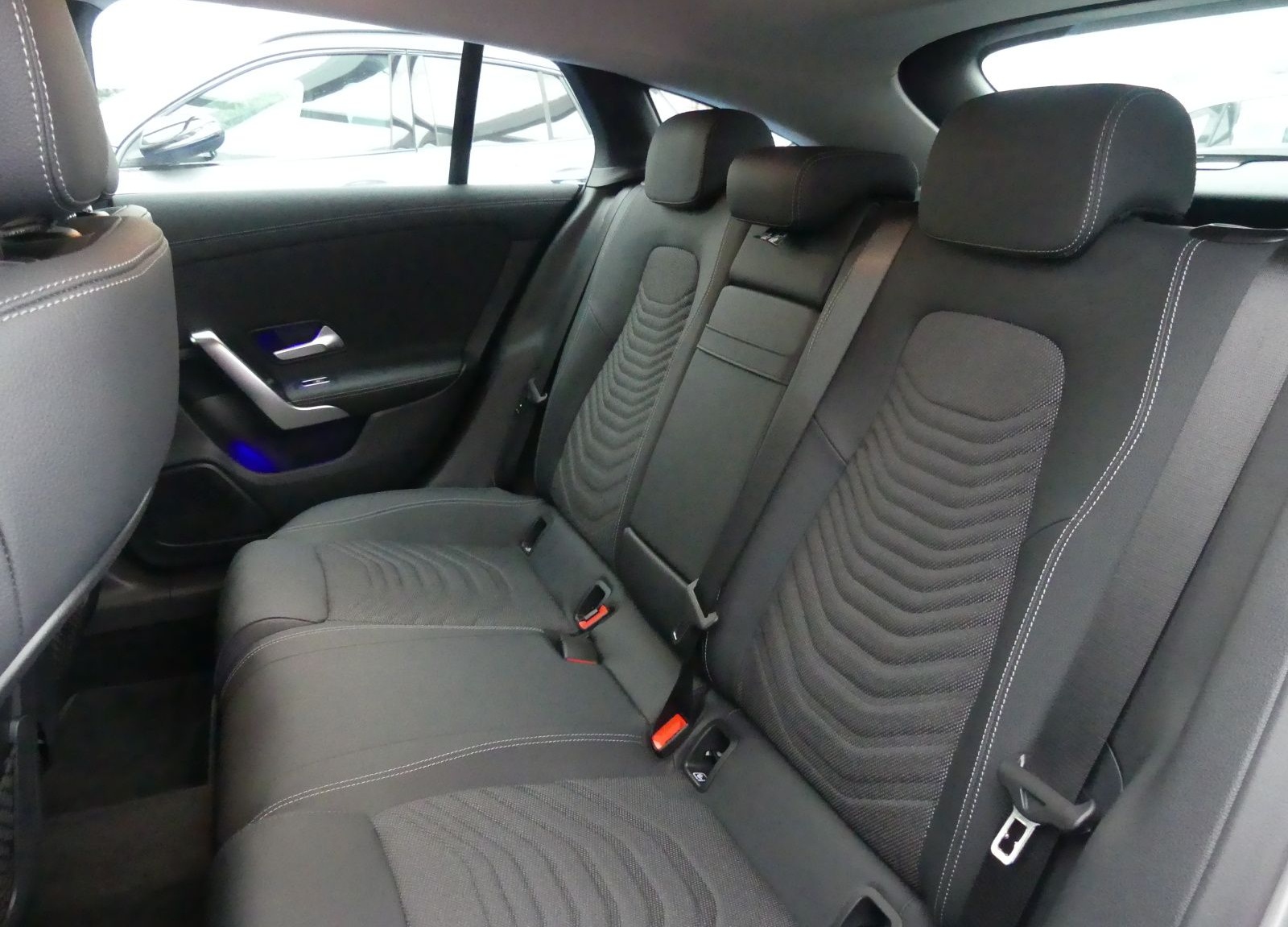 Mercedes-Benz CLA 180 SB Progressive +R-Kamera+LED-Scheinw+uvm foto 10