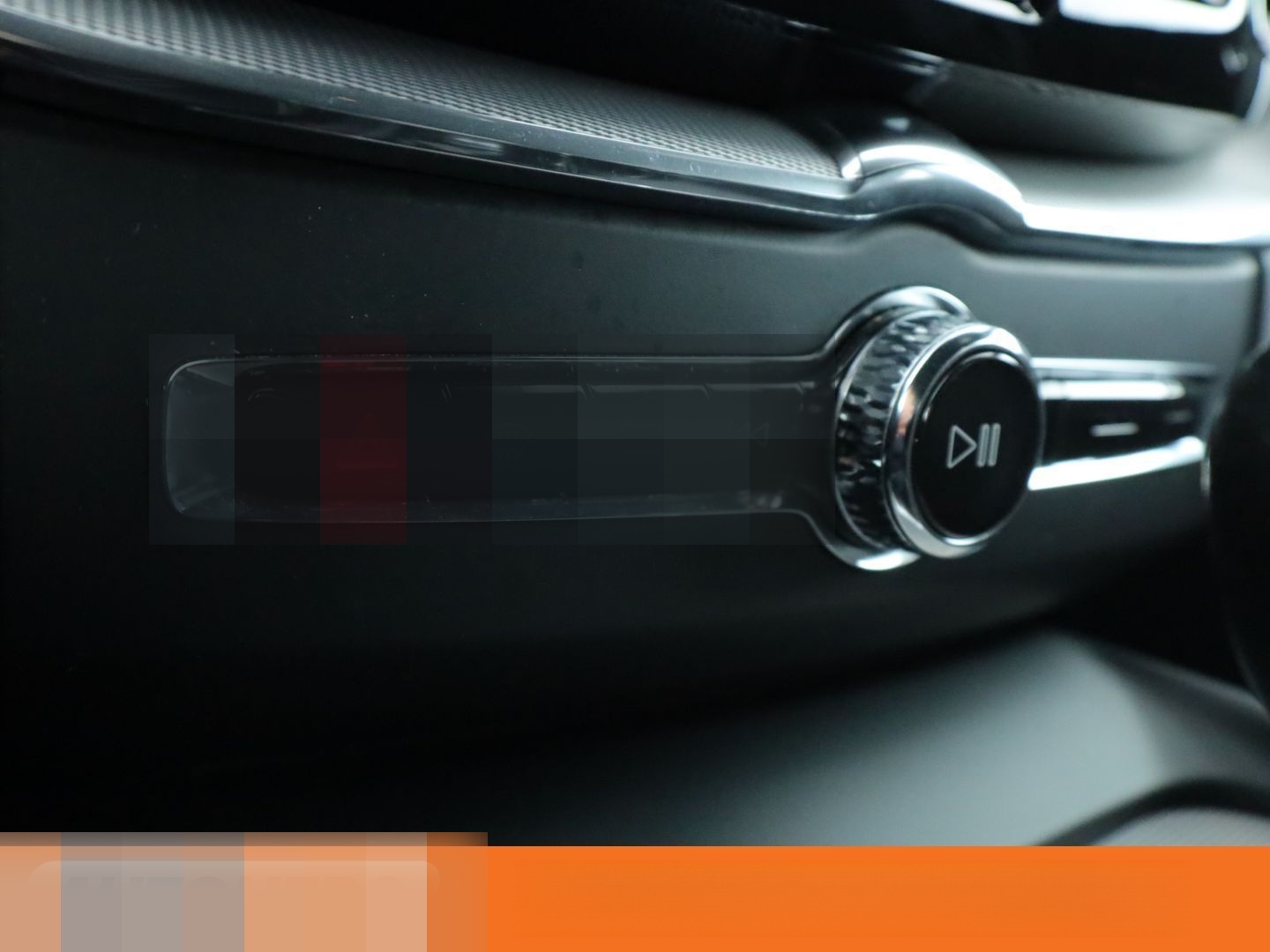 Volvo XC60 2.0 T4 R Design 2WD Aut.*NAV*LED*ACC*PDC*SH foto 25