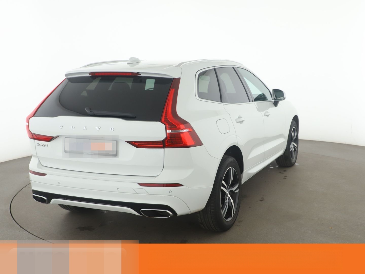 Volvo XC60 2.0 T4 R Design 2WD Aut.*NAV*LED*ACC*PDC*SH foto 6