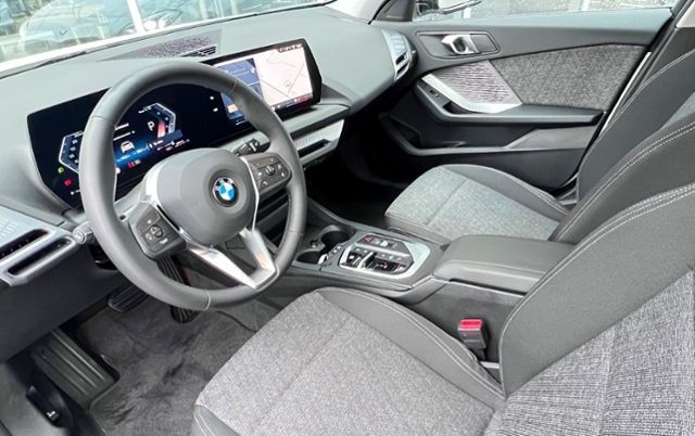 BMW 120 i adap.LED AHK ToT-Winkel Komfort 2xPDC foto 5