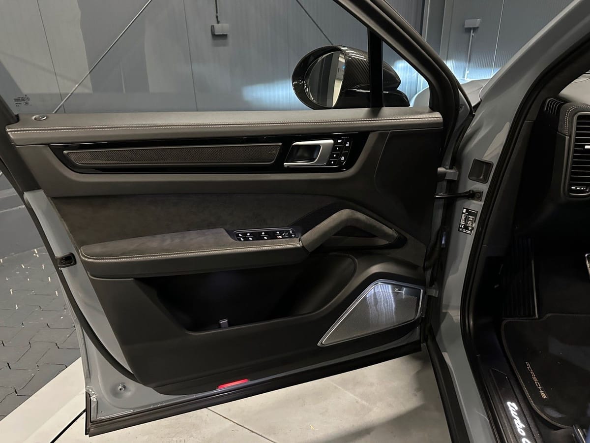 Porsche Cayenne Coupé Turbo GT Carbon Nachtsicht Chrono foto 16