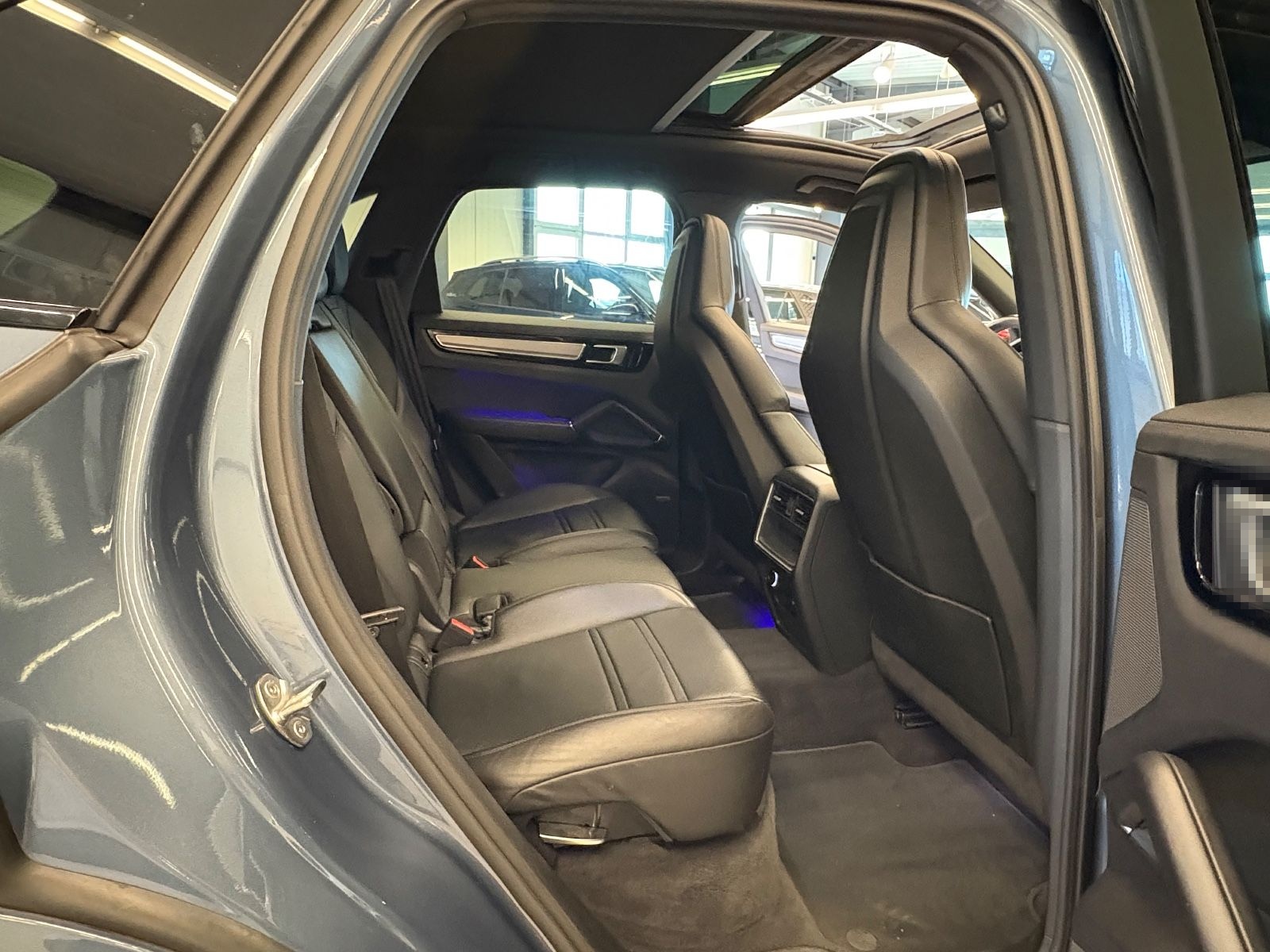 Porsche Cayenne S foto 12