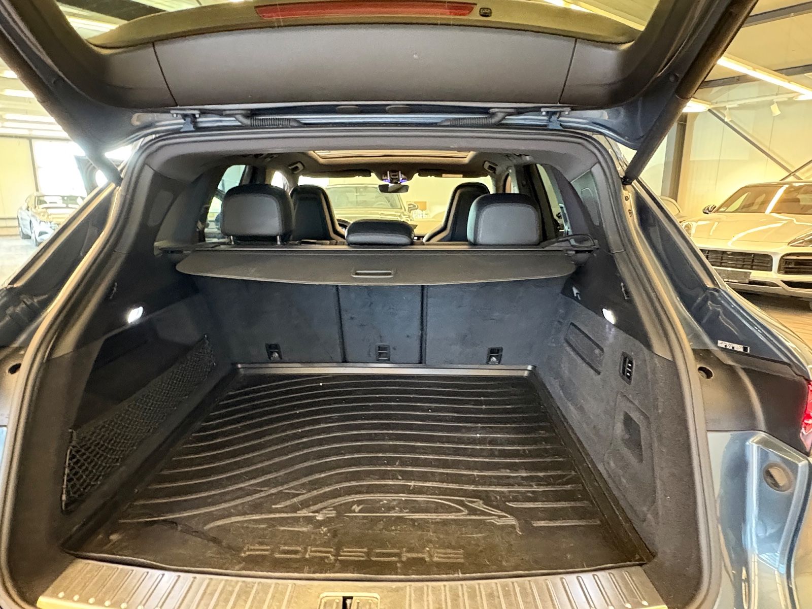 Porsche Cayenne S foto 13