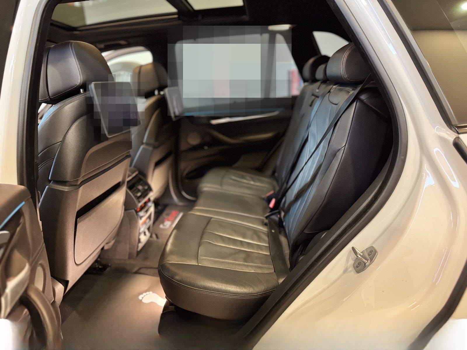 BMW X5 M50d Austausch Motor 25.000 KM foto 15
