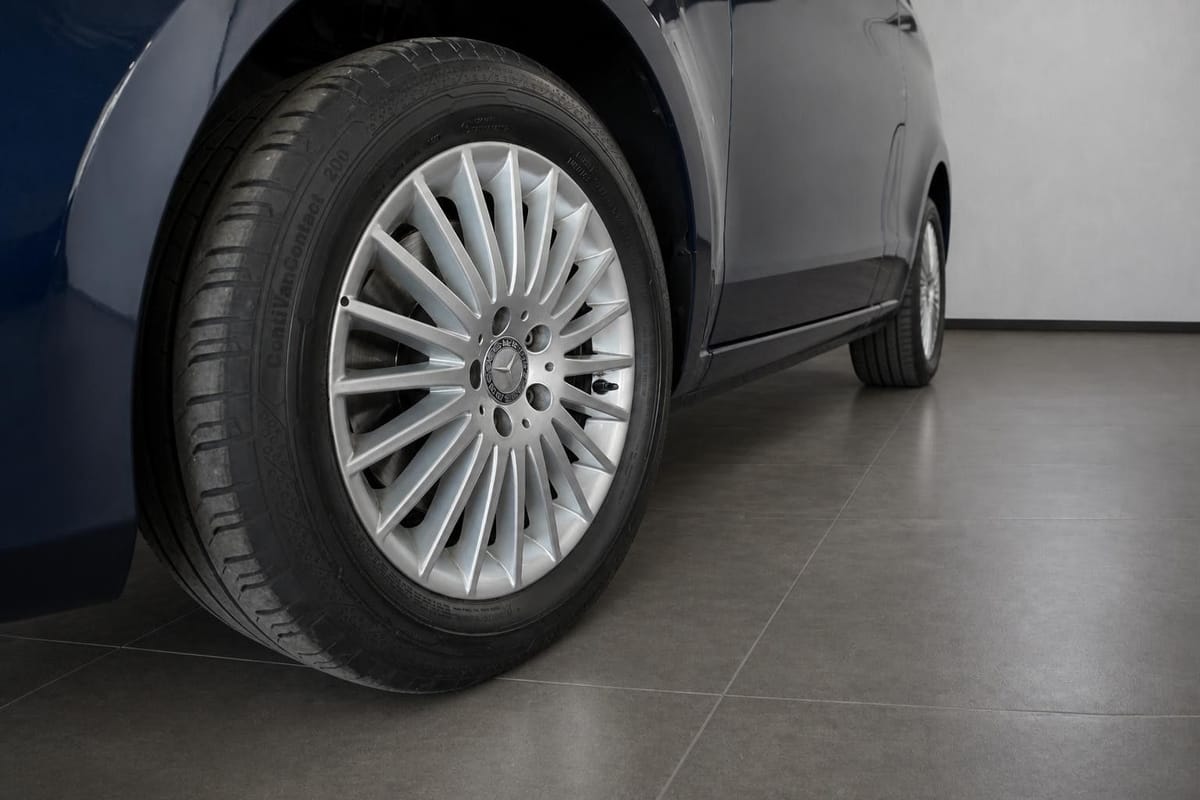 Mercedes-Benz V 220 Edition kompakt 2. Hd CD 7.Sitzer \ foto 4
