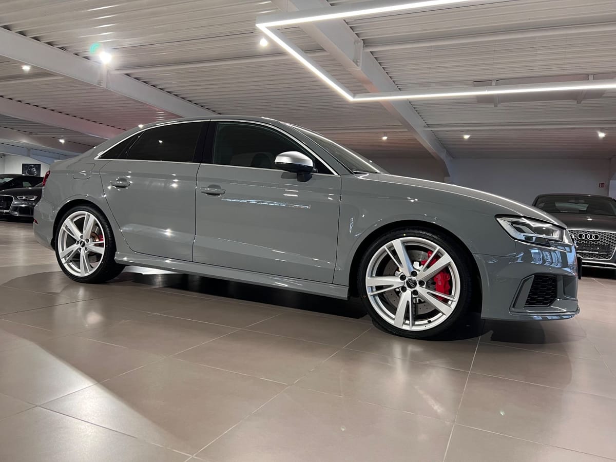 Audi RS3 2.5TFSI S tronic quattro NARDOGRAU o.OPF B&O foto 14