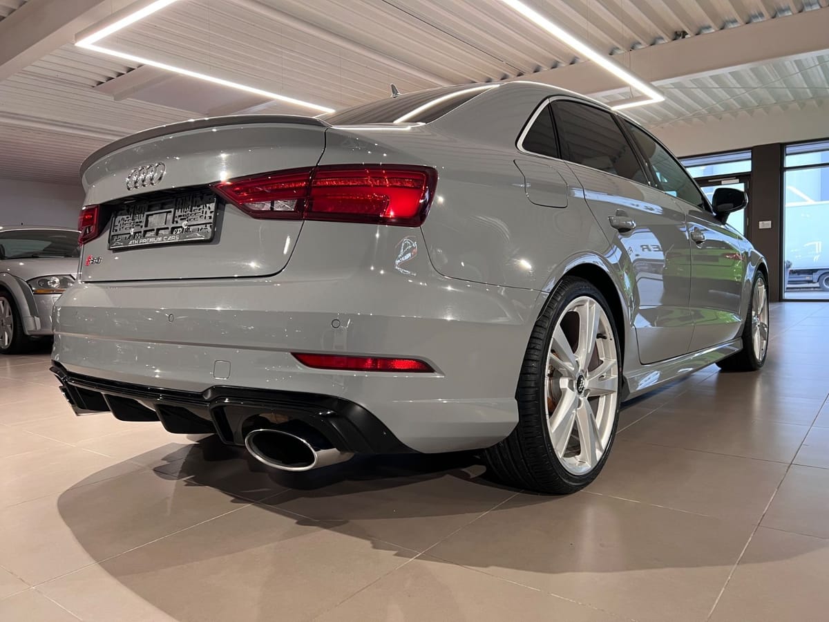 Audi RS3 2.5TFSI S tronic quattro NARDOGRAU o.OPF B&O foto 18