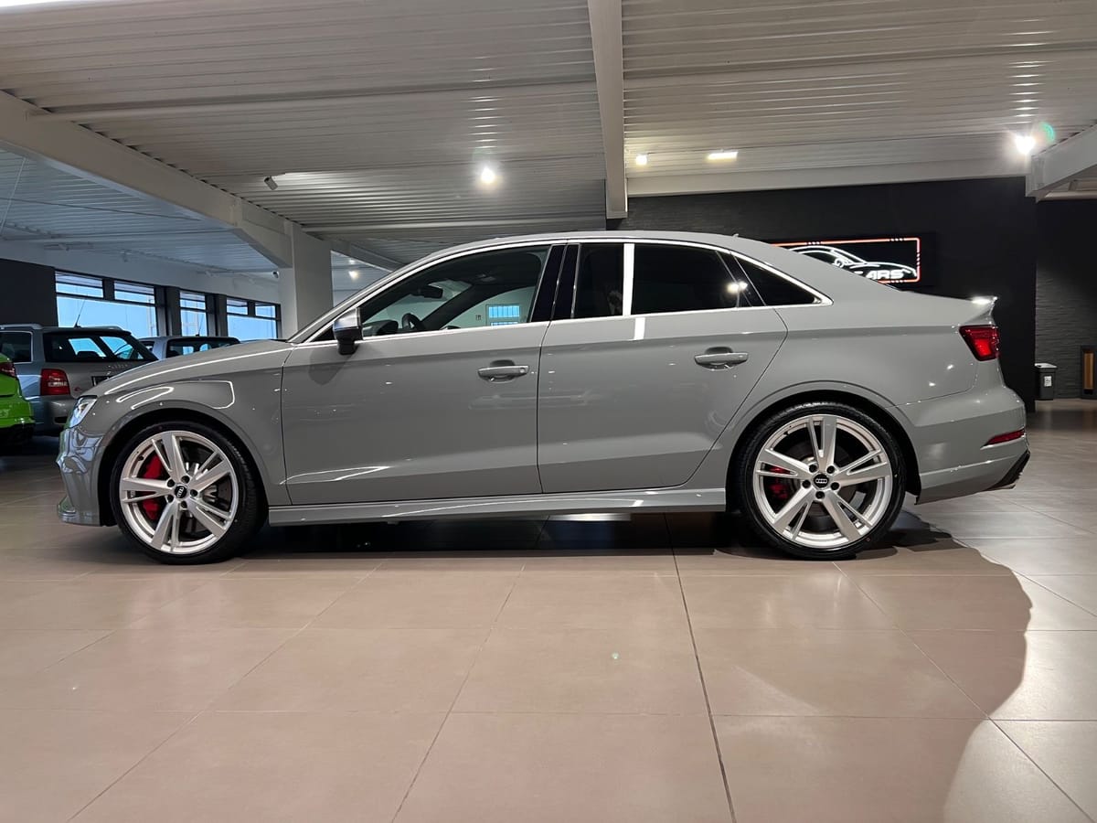 Audi RS3 2.5TFSI S tronic quattro NARDOGRAU o.OPF B&O foto 4