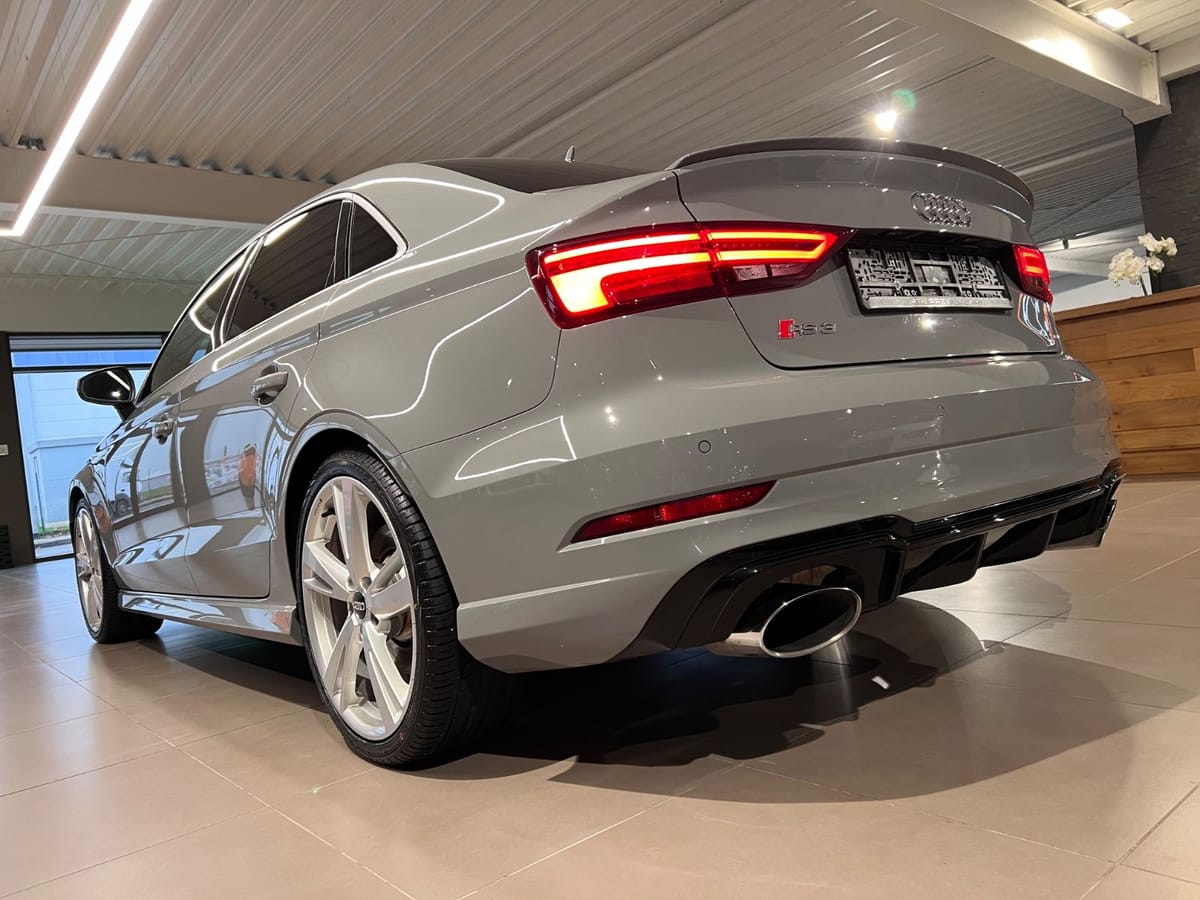 Audi RS3 2.5TFSI S tronic quattro NARDOGRAU o.OPF B&O foto 6