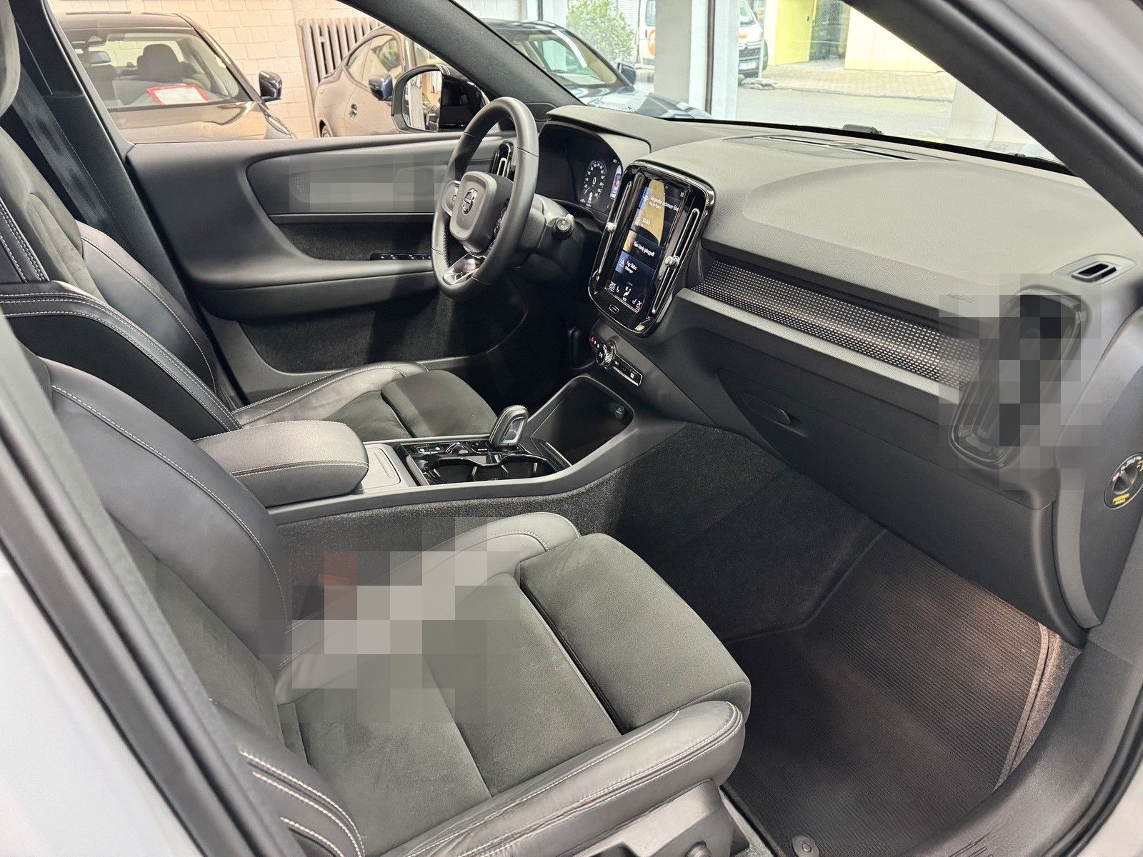 Volvo XC40 B4 B Aut. R-Design PANORAMA AHK ACC 360° foto 20