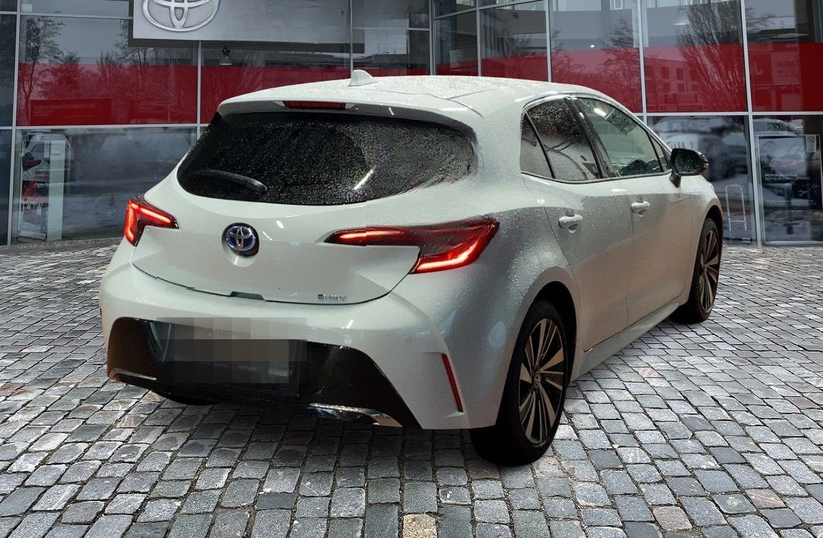 Toyota Corolla 2.0Teamplayer wenig KM*junger Gebrauchte foto 4