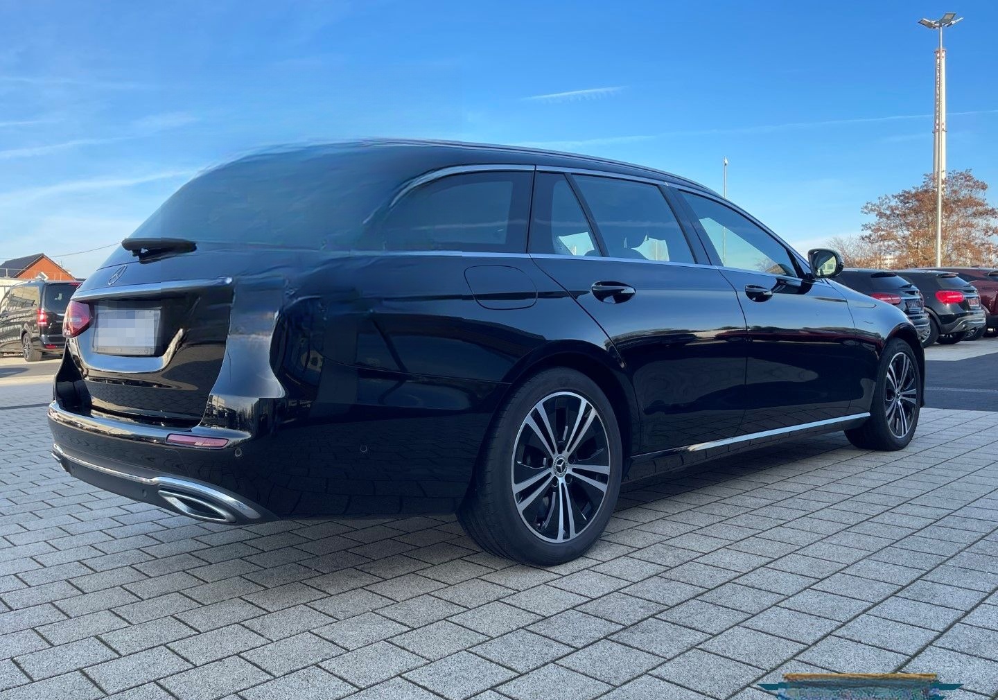 Mercedes-Benz E 450 T 4Matic Multibeam LED Memory foto 22