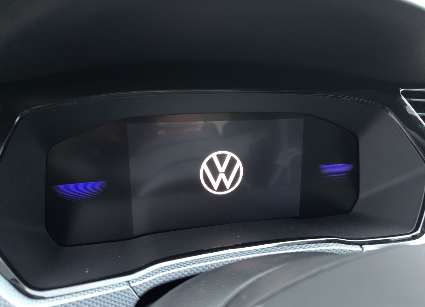 Volkswagen Touran R-LINE 1.5TSI DSG AHK,7-SITZE,SPORTFAHRW. foto 10