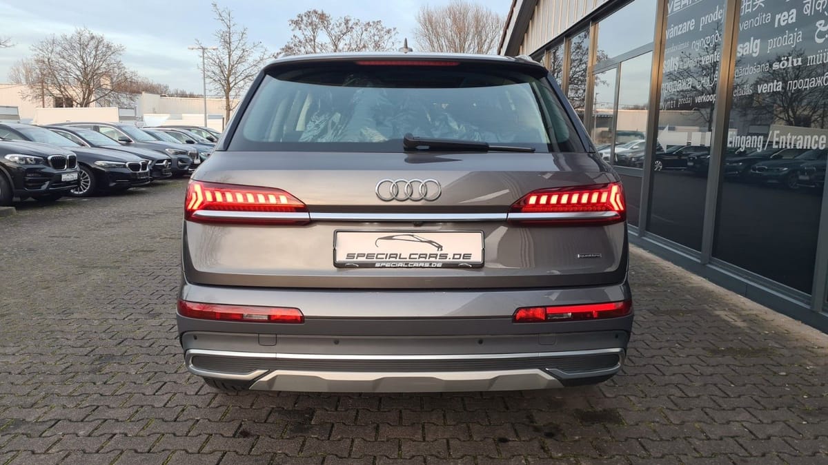 Audi Q7 55 TFSI - ASSISTS - MEMORY - PANO - foto 6