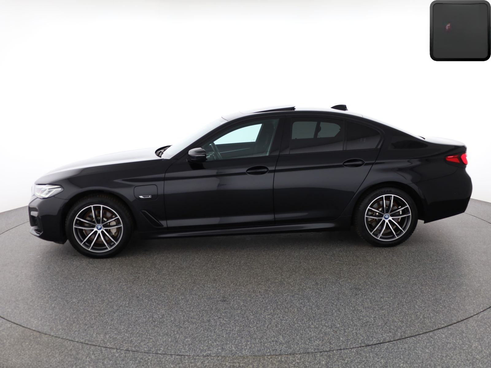 BMW 530 e xDrive M SPORT SHADOW HUD,KAMERA,HARMAN/K foto 2