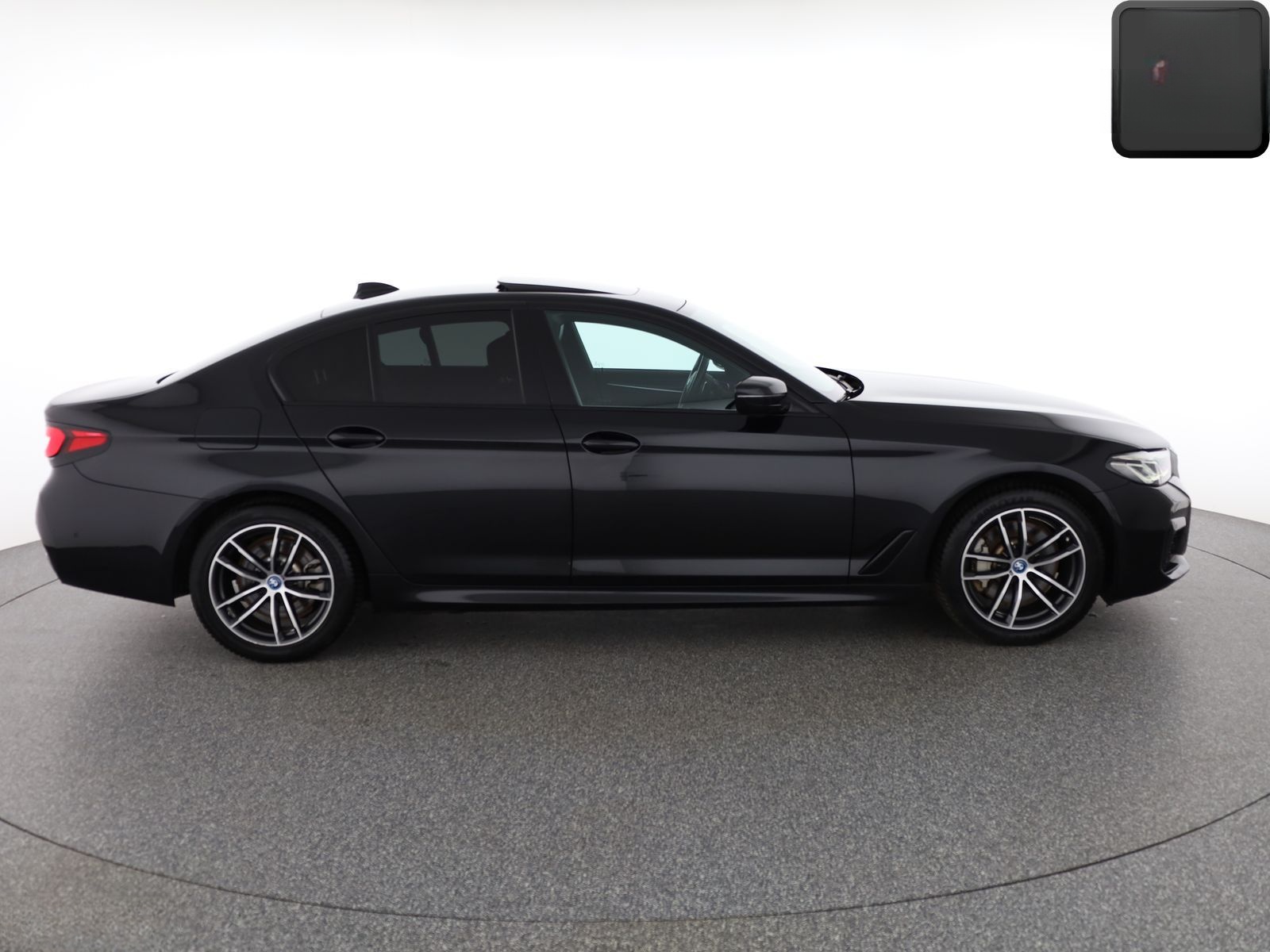 BMW 530 e xDrive M SPORT SHADOW HUD,KAMERA,HARMAN/K foto 6