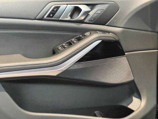 BMW X5 xDrive30d M Sport Memory+Pano+HUD+360 Kamera foto 16