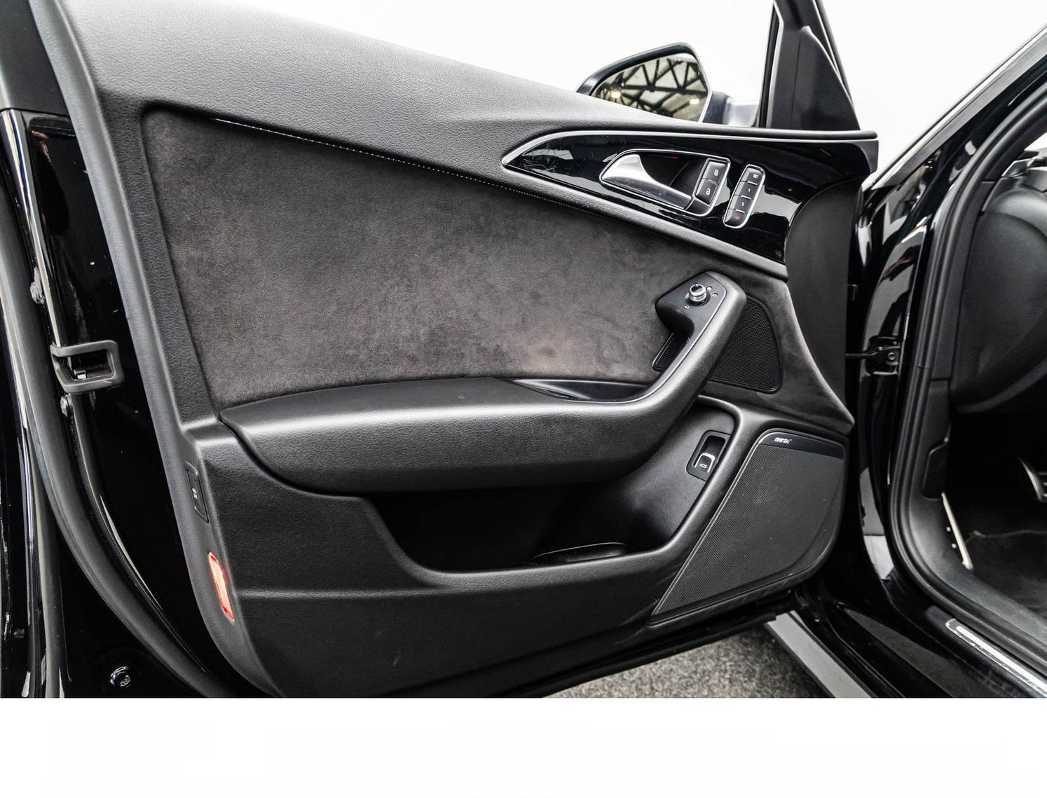 Audi S6 AVANT 4.0TFSi MATRIX/ACC/HuD/PANO/KAM/S-SITZE foto 15