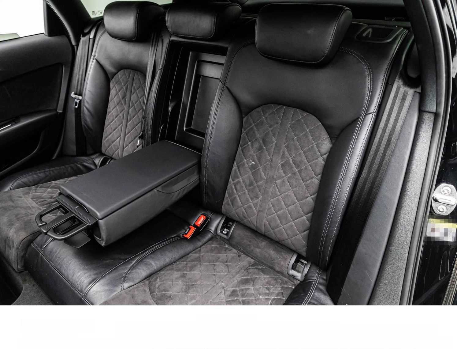 Audi S6 AVANT 4.0TFSi MATRIX/ACC/HuD/PANO/KAM/S-SITZE foto 19