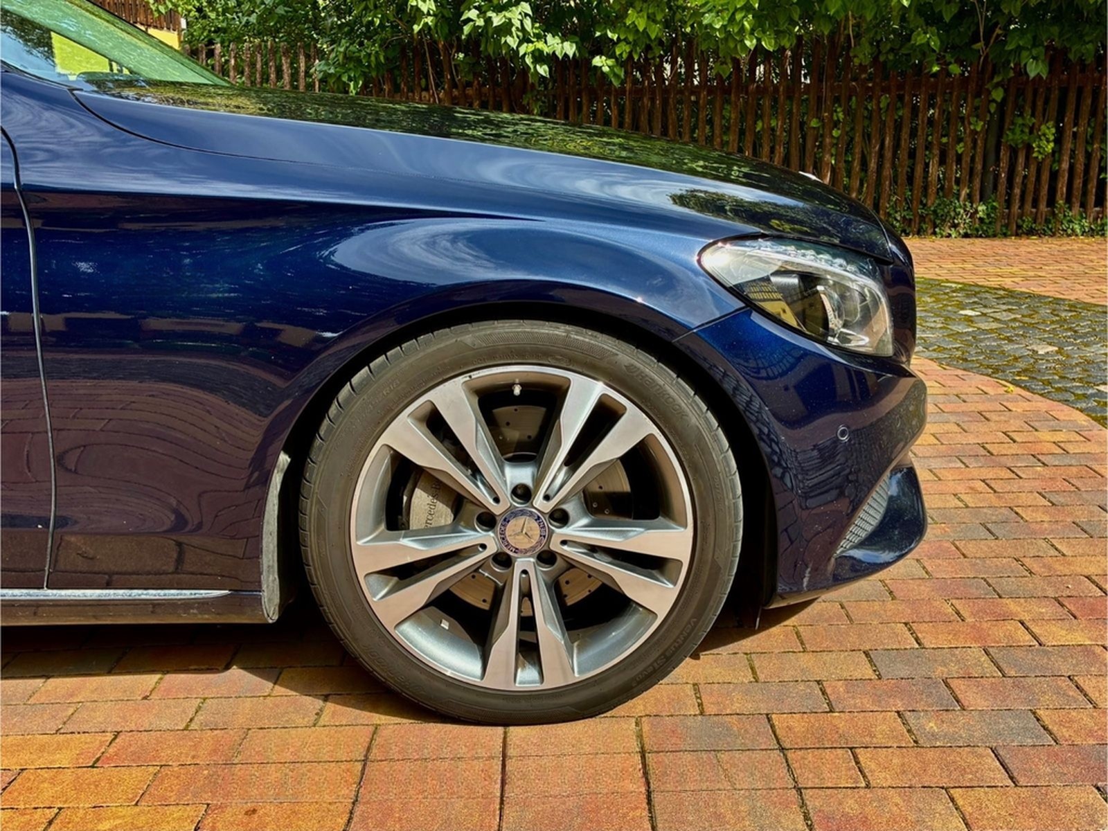 Mercedes-Benz C 400 4MATIC Autom. - foto 11
