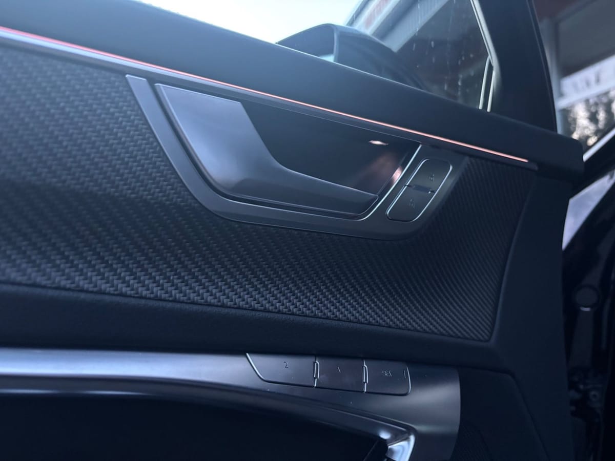 Audi RS6 Avant 4.0 TFSI Keramik Dynamik plus B&O foto 17