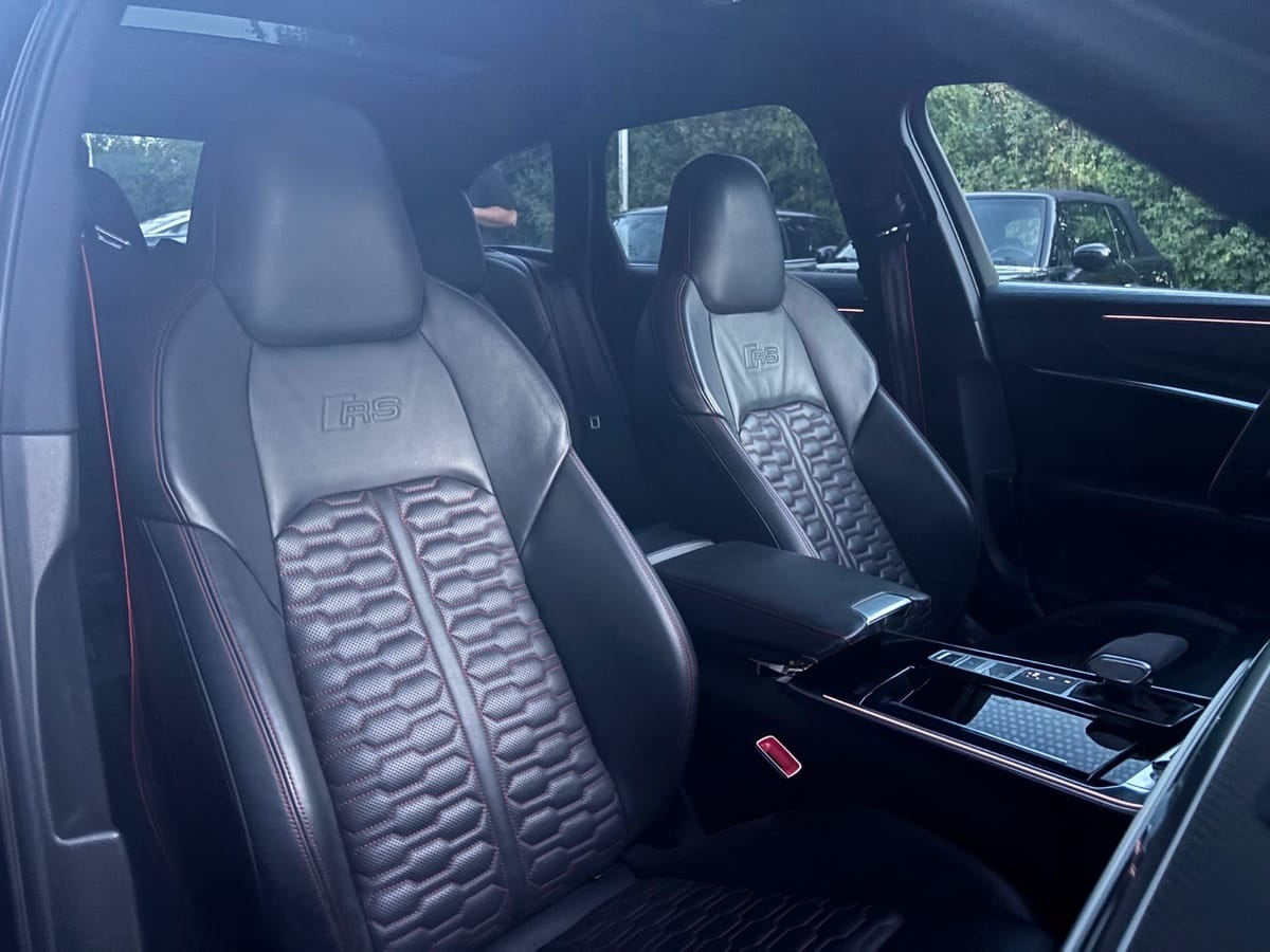 Audi RS6 Avant 4.0 TFSI Keramik Dynamik plus B&O foto 9