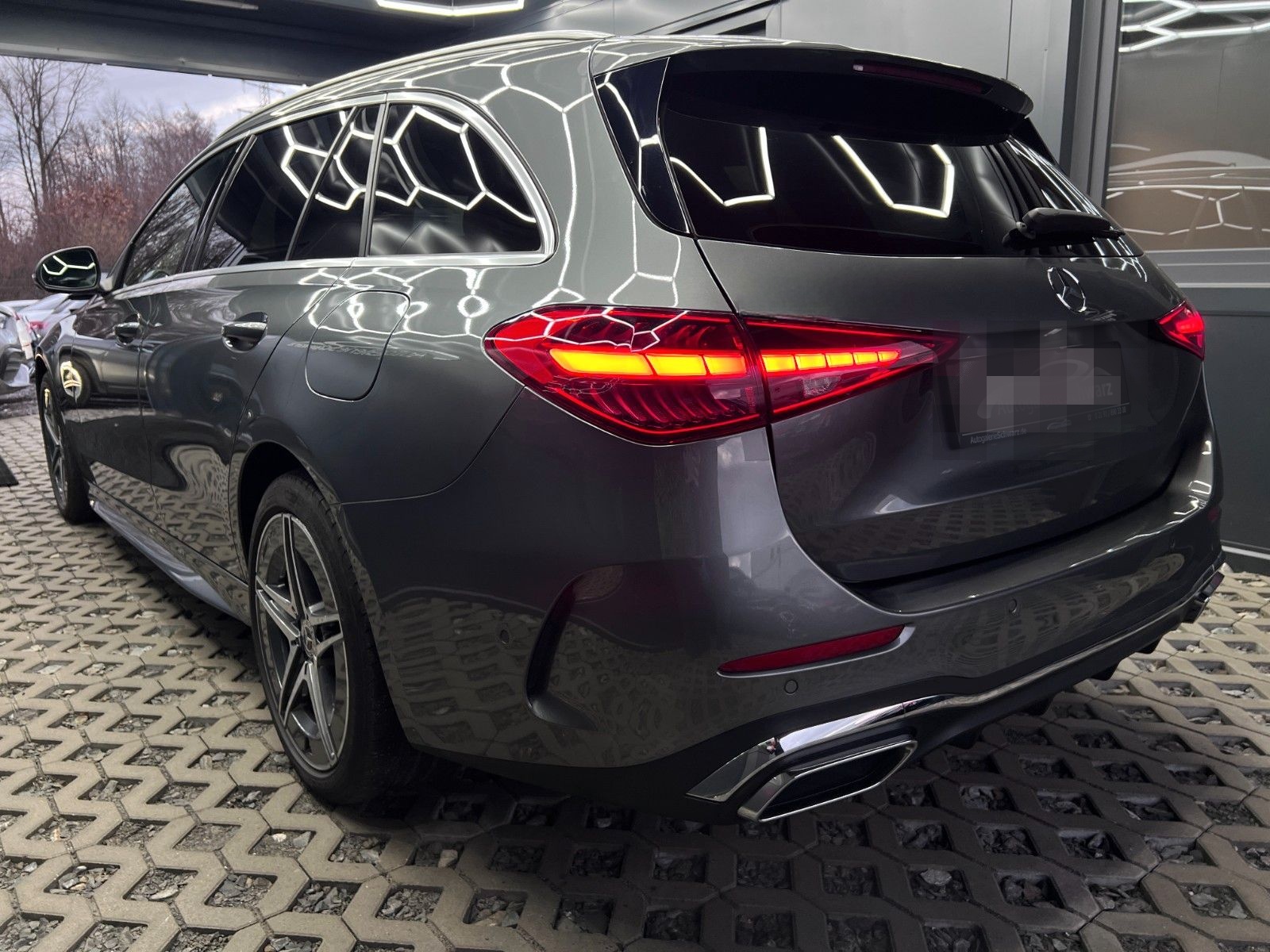 Mercedes-Benz C 300e T AMG OLED+AMB SITZKLIMA+MEMO 360°BURMSTR foto 6