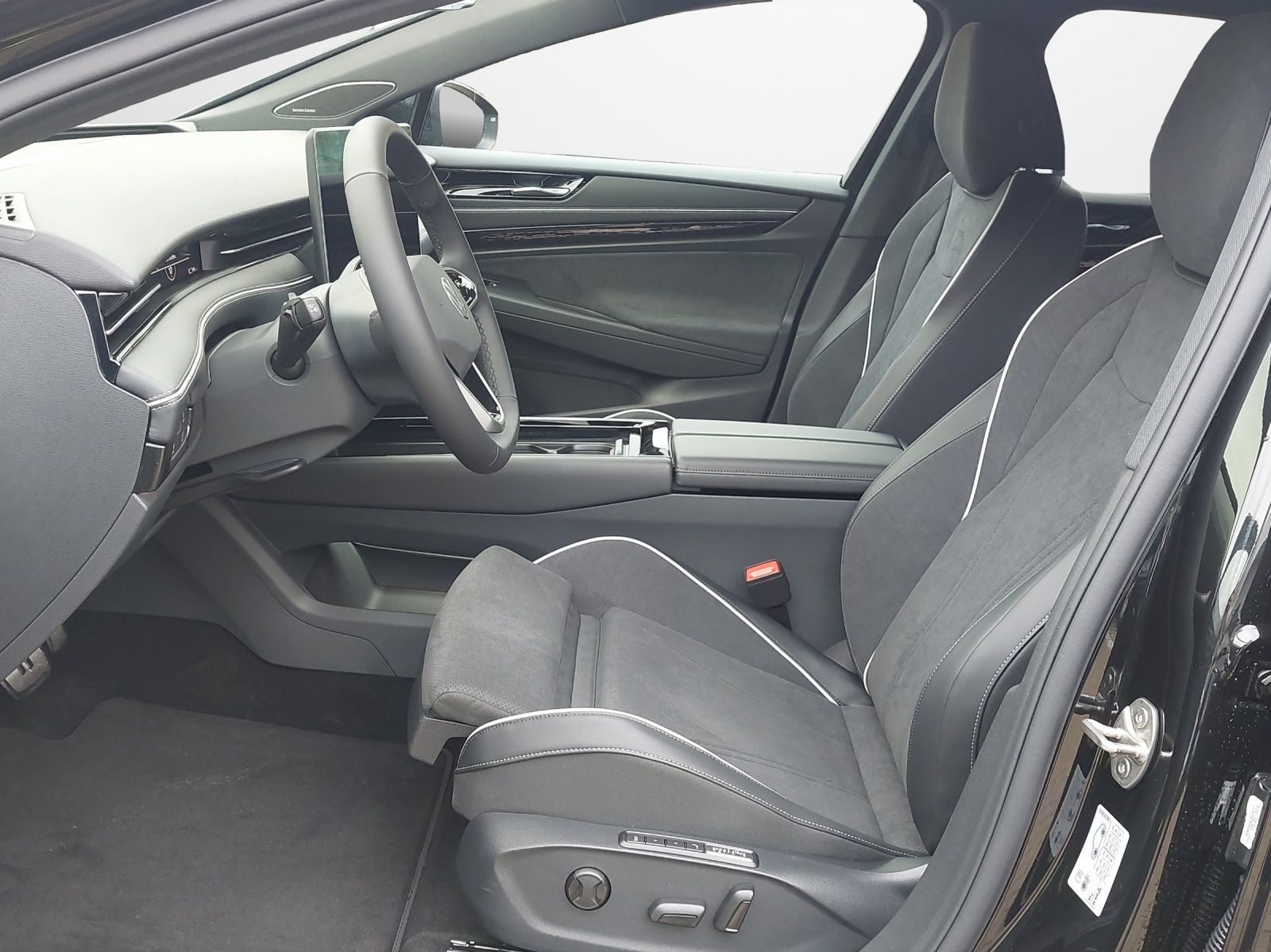 Volkswagen ID.7 Tourer Pro  HeadUp AHK Navi LED Kamera PDC  foto 7