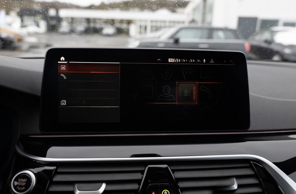 BMW 540d Touring xDrive M-Sport PANO HUD LASER W-LAN foto 19