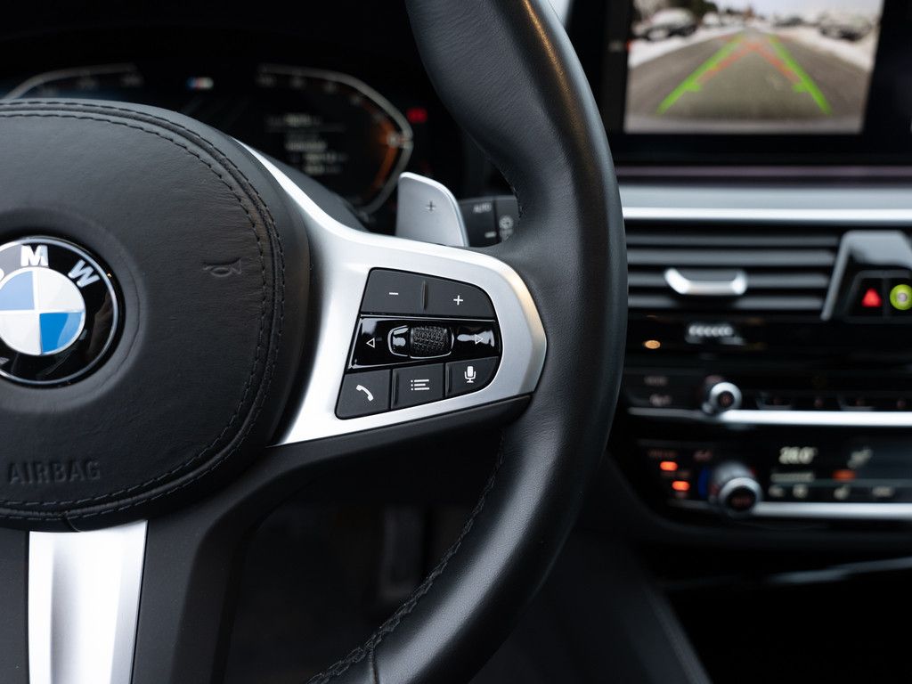 BMW 540d Touring xDrive M-Sport PANO HUD LASER W-LAN foto 23