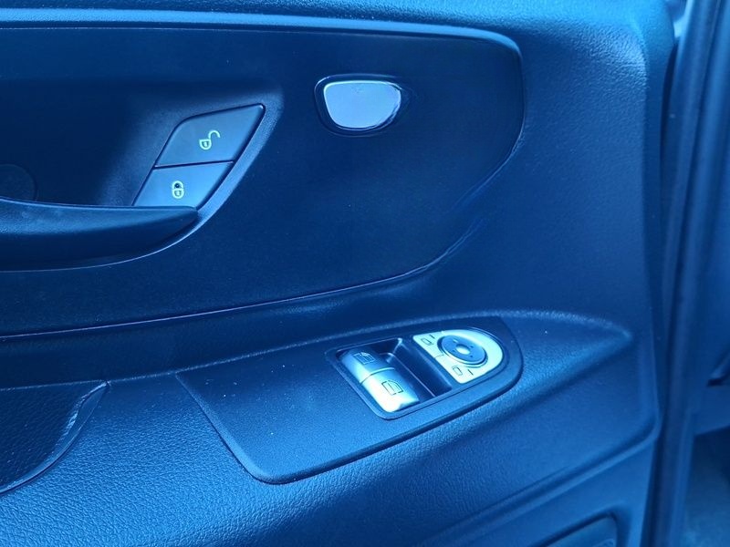 Mercedes-Benz VITO 116 TOURER NEUES MODELL EXTRALANG NAVI foto 17