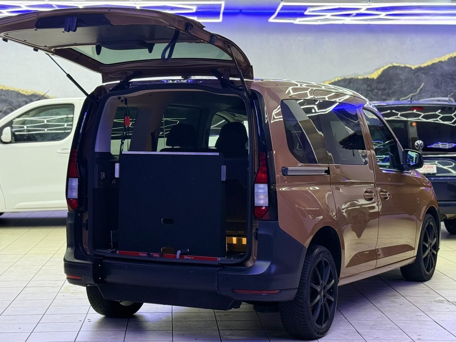 Volkswagen Caddy V Behindertengerecht-Rampe foto 20