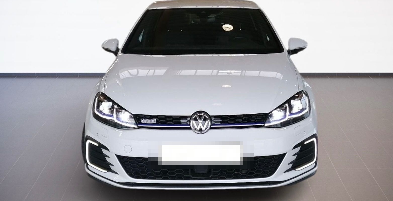 Volkswagen Golf 1.4 TSI DSG GTE AHK ACC CarPlay foto 2