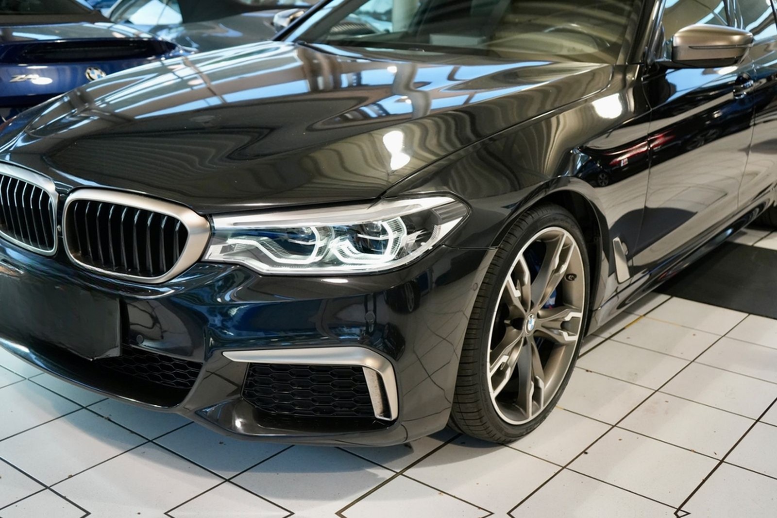 BMW M550 5 Touring M550 d xDrive foto 24
